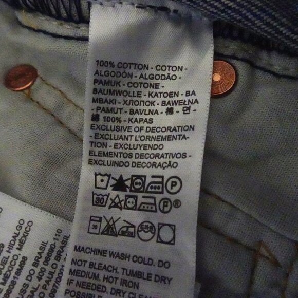 Levi's 501 Jeans Men's Size 34x32 Blue Denim Cotton Distressed Button Fly - Picture 10 of 11